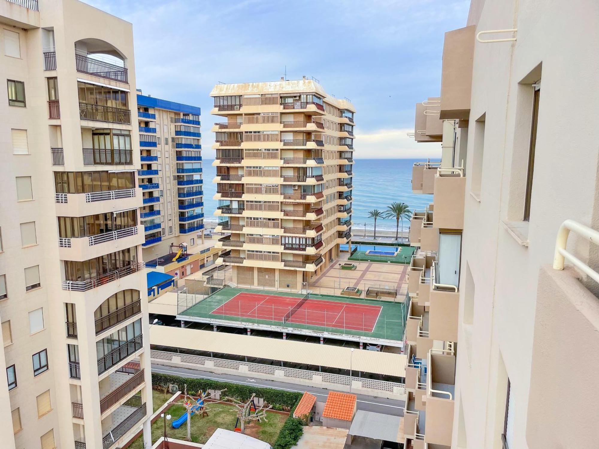 Apartamentos Benicassim 3000 Экстерьер фото