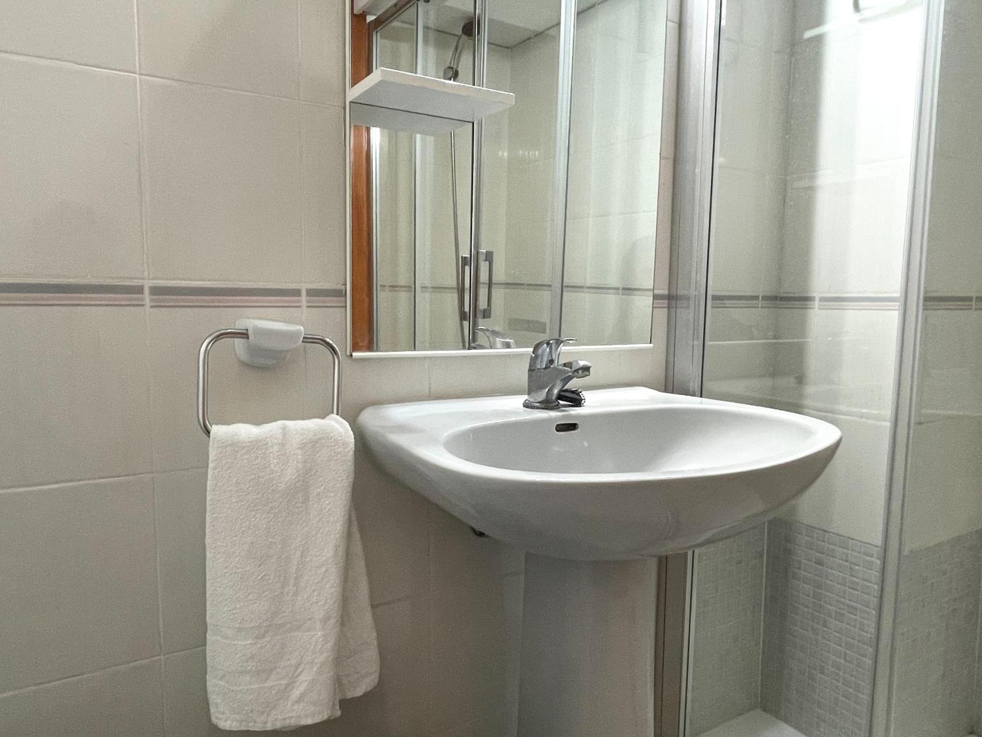 Apartamentos Benicassim 3000 Экстерьер фото